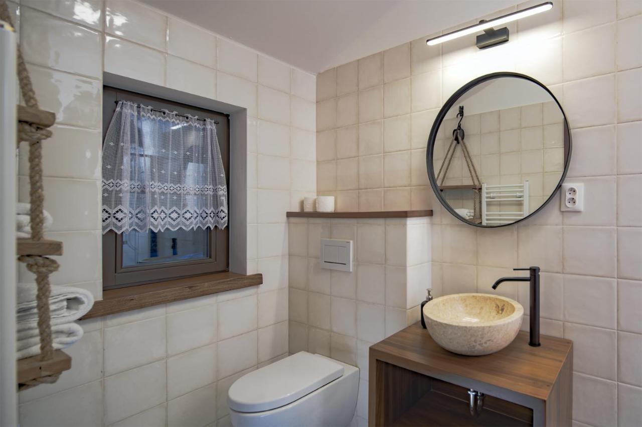 Hotel Dvur Liskovy Vrch Strazny Esterno foto