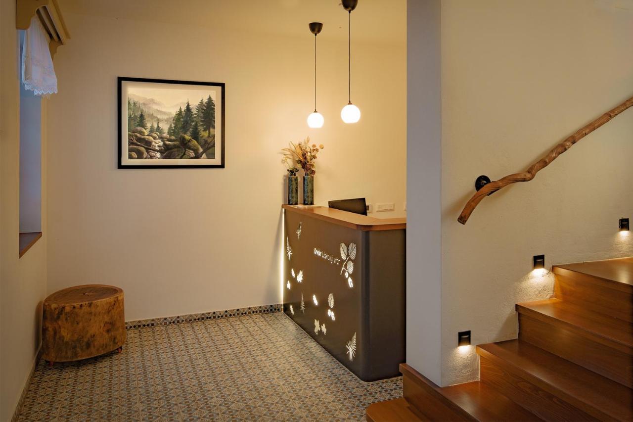 Hotel Dvur Liskovy Vrch Strazny Esterno foto